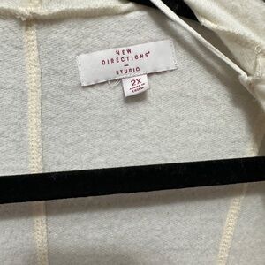 New Directions soft cardigan